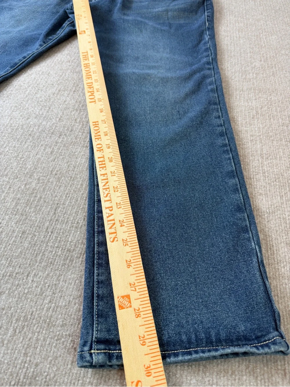 True Religion Men's Ricky Relaxed Straight Leg Jeans Relaxed Slim